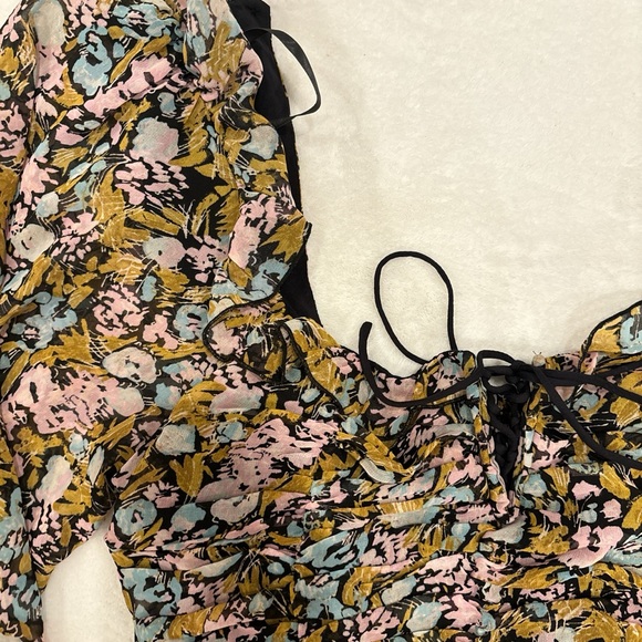 Free People top - Picture 2 of 4